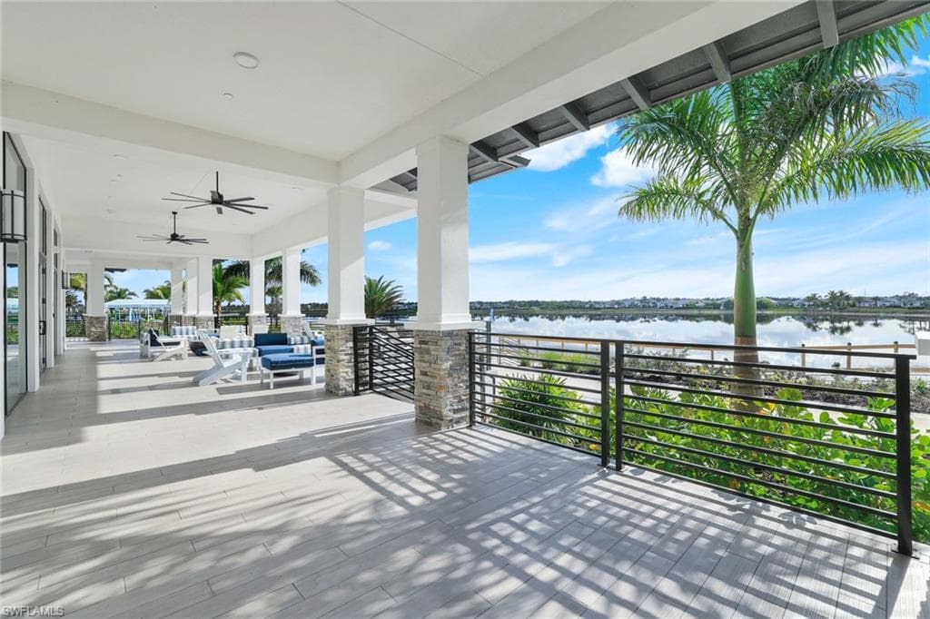 3959 Pegasus WAY, NAPLES FL 34120-44