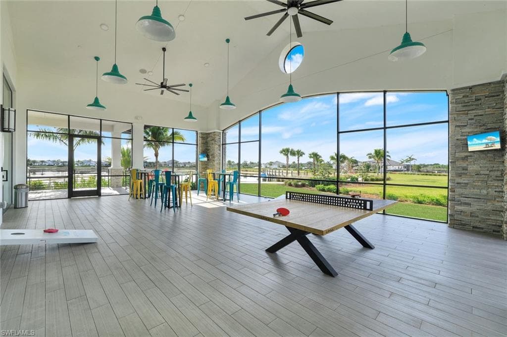 3959 Pegasus WAY, NAPLES FL 34120-43