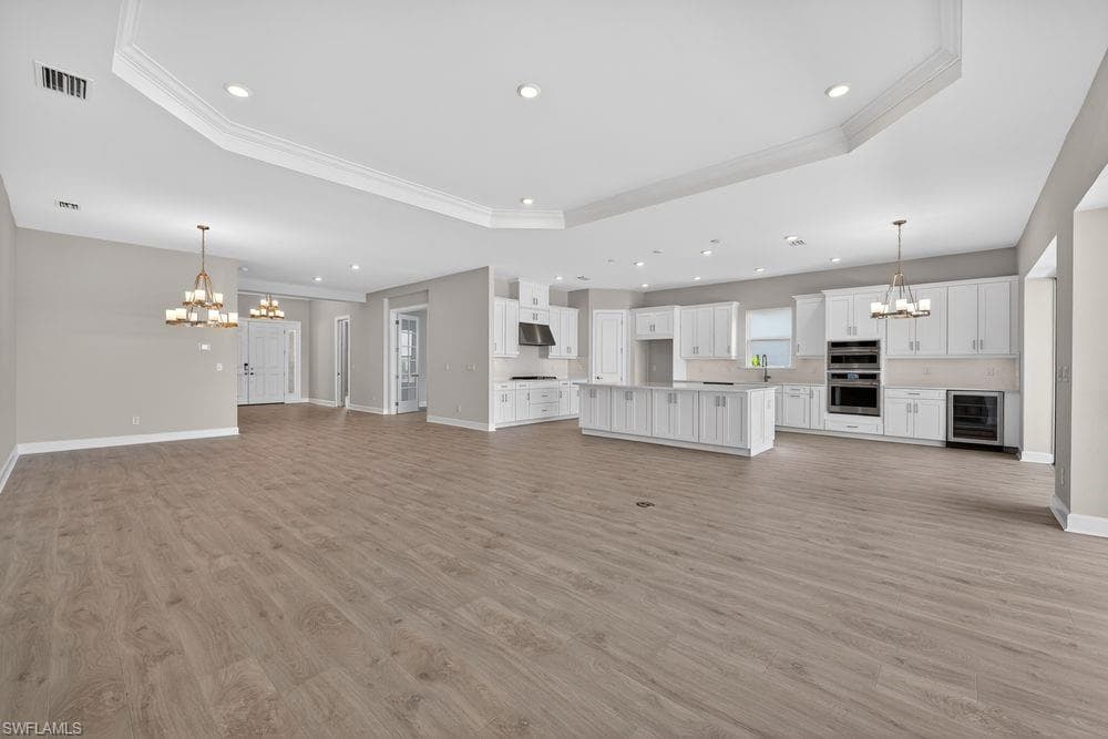 26891 Victoria PL-5