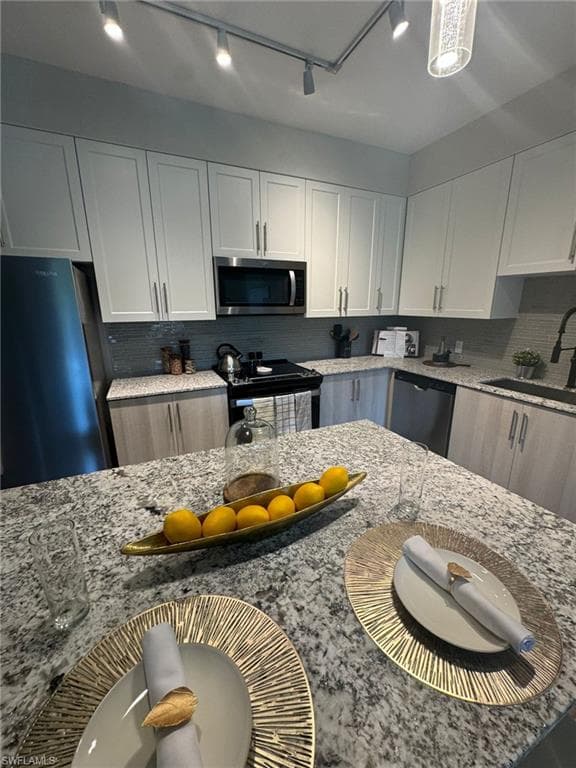 9920 Portofino Vineyards CIR # 104, FORT MYERS FL 33967-2