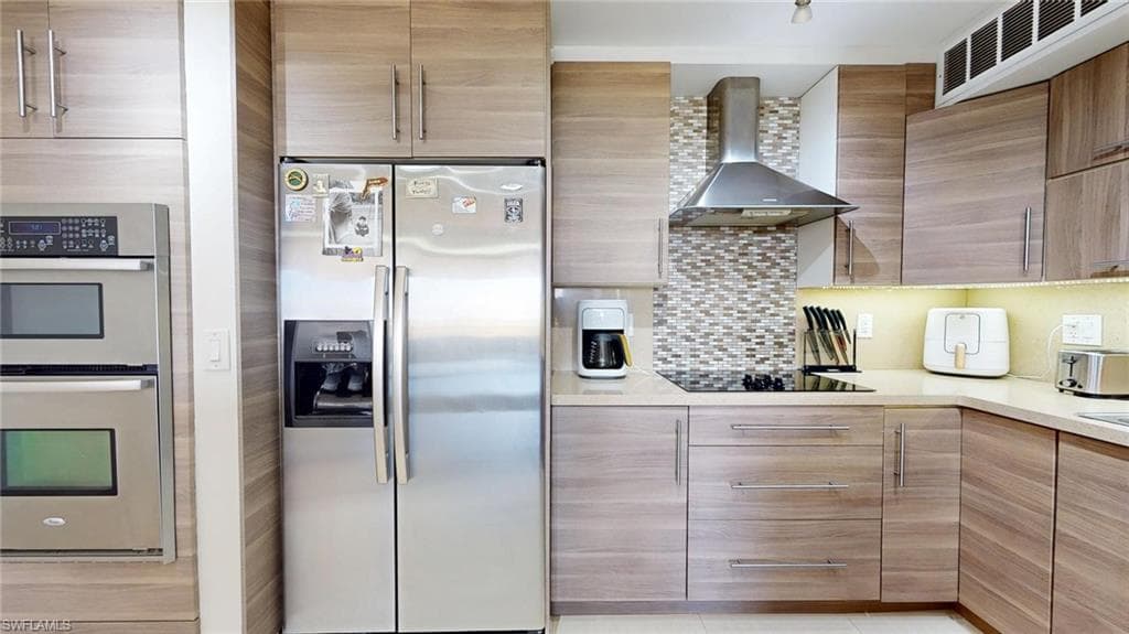 600 Three Islands BLVD # 803, HALLANDALE BEACH FL 33009-5