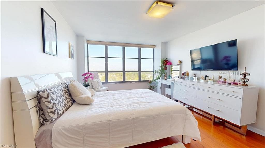 600 Three Islands BLVD # 803, HALLANDALE BEACH FL 33009-27