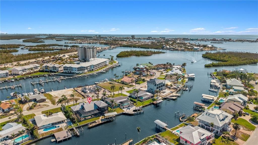 18468 Cutlass DR, FORT MYERS BEACH FL 33931-41