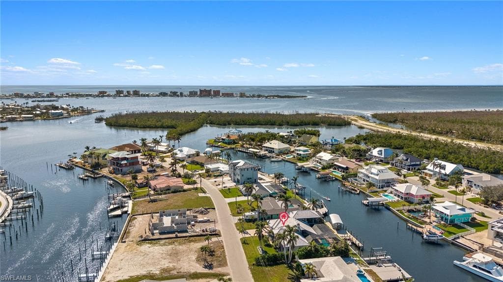 18468 Cutlass DR, FORT MYERS BEACH FL 33931-40