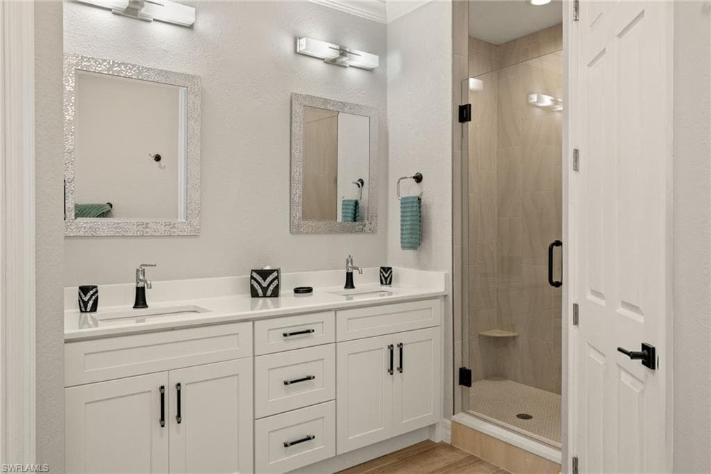 18468 Cutlass DR, FORT MYERS BEACH FL 33931-17