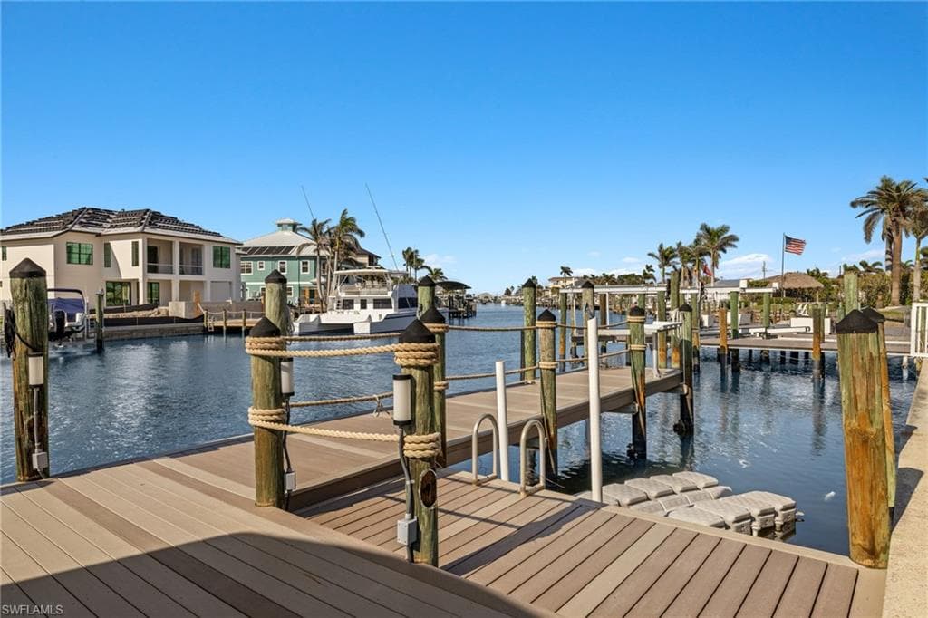 18468 Cutlass DR, FORT MYERS BEACH FL 33931-36