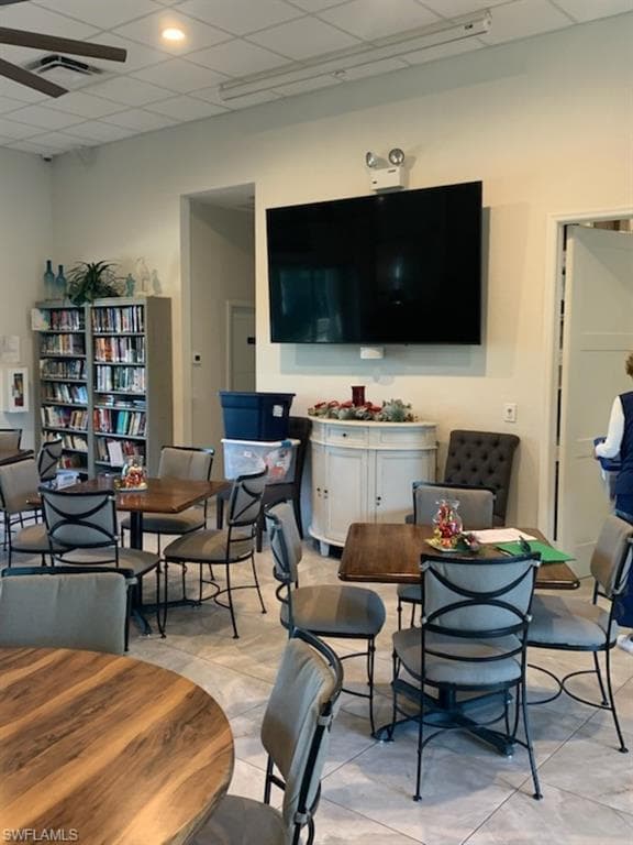 306 Emerald Bay CIR # J5, NAPLES FL 34110-6