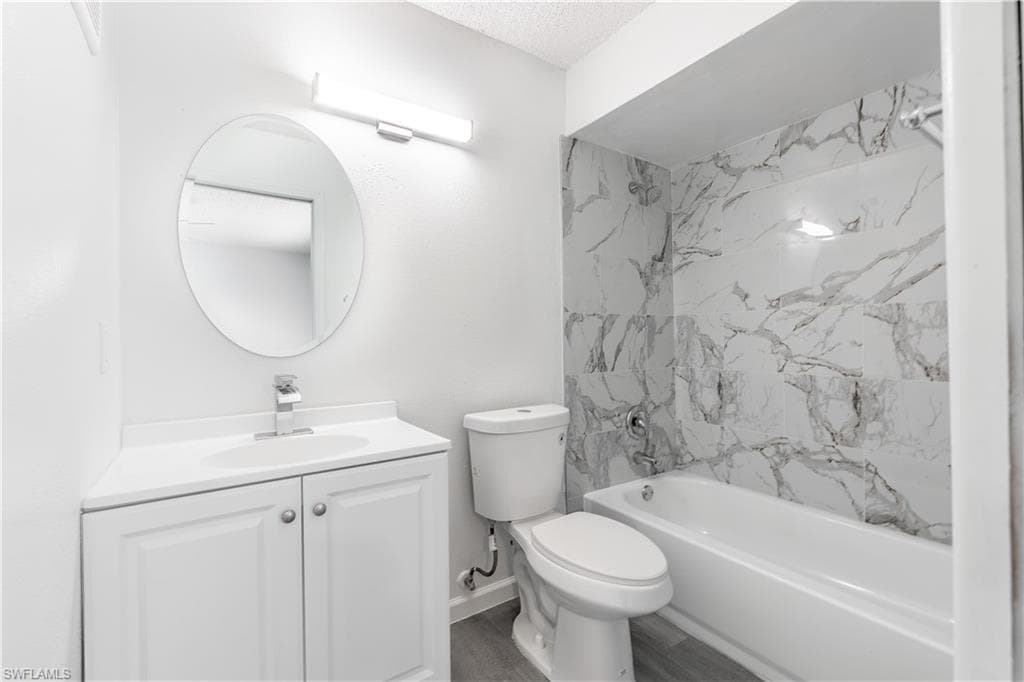 2094 Arbour Walk CIR # 3018, NAPLES FL 34109-16