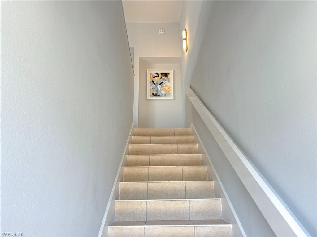 150 Santa Clara DR # 150, NAPLES FL 34104-3