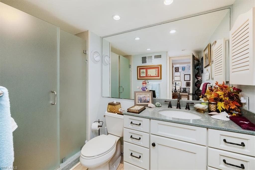 105 Clubhouse DR # D155, NAPLES FL 34105-8