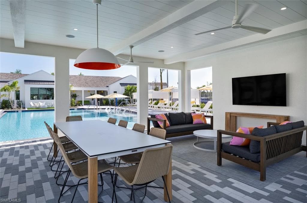 9161 Flying Eagle Drive, FORT MYERS FL 33905-7