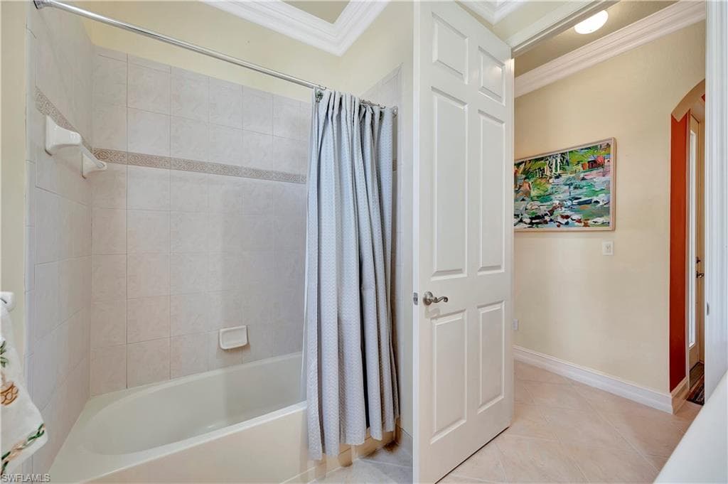 14472 Sterling Oaks DR, NAPLES FL 34110-25