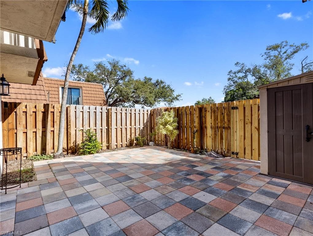 1430 Park Shore CIR # 4, FORT MYERS FL 33901-4