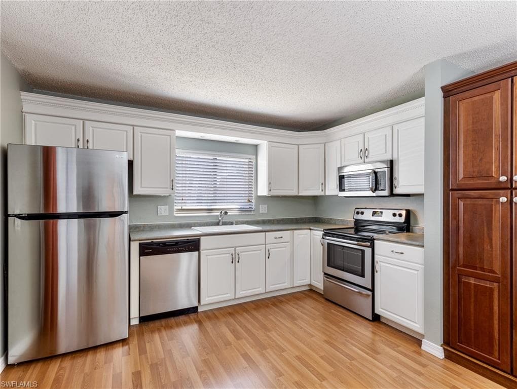 1430 Park Shore CIR # 4, FORT MYERS FL 33901-8