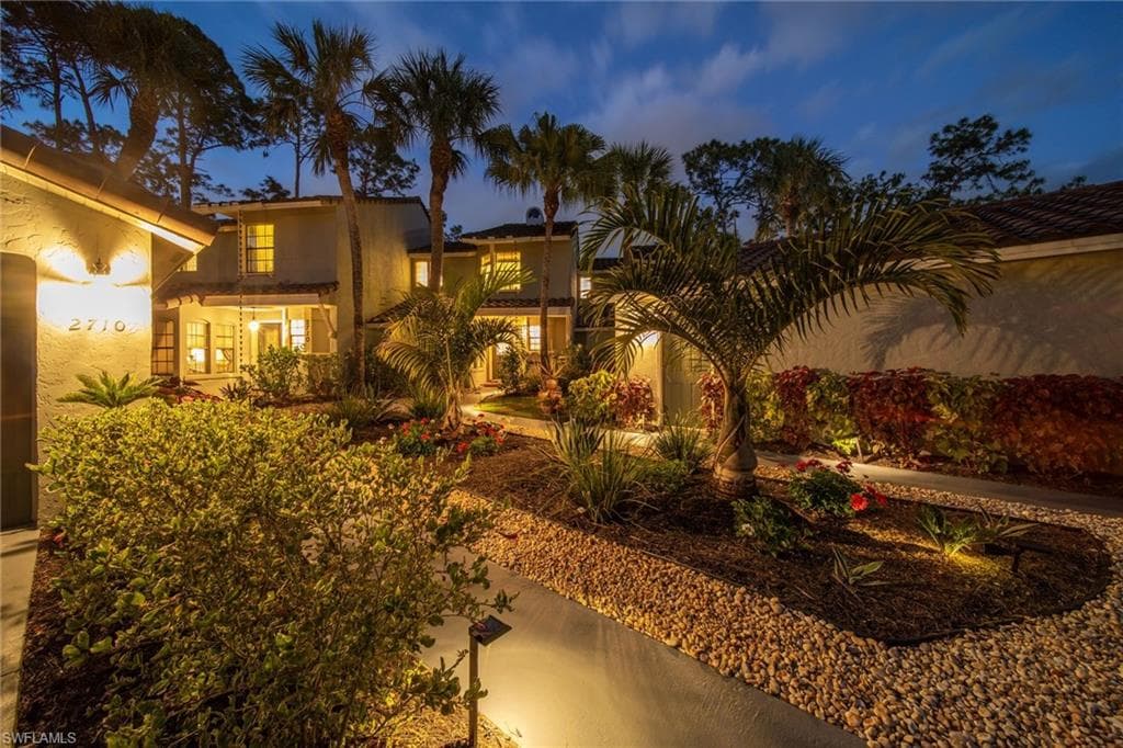 2708 Santa Cruz BLVD, NAPLES FL 34112-6