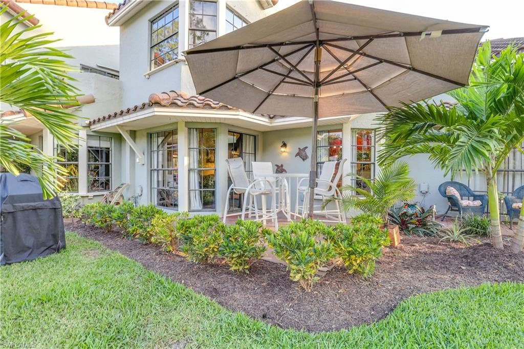 2708 Santa Cruz BLVD, NAPLES FL 34112-8