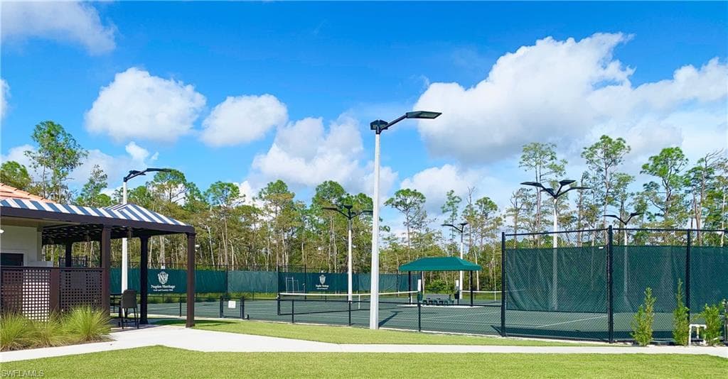 8605 Naples Heritage DR # 216, NAPLES FL 34112-25
