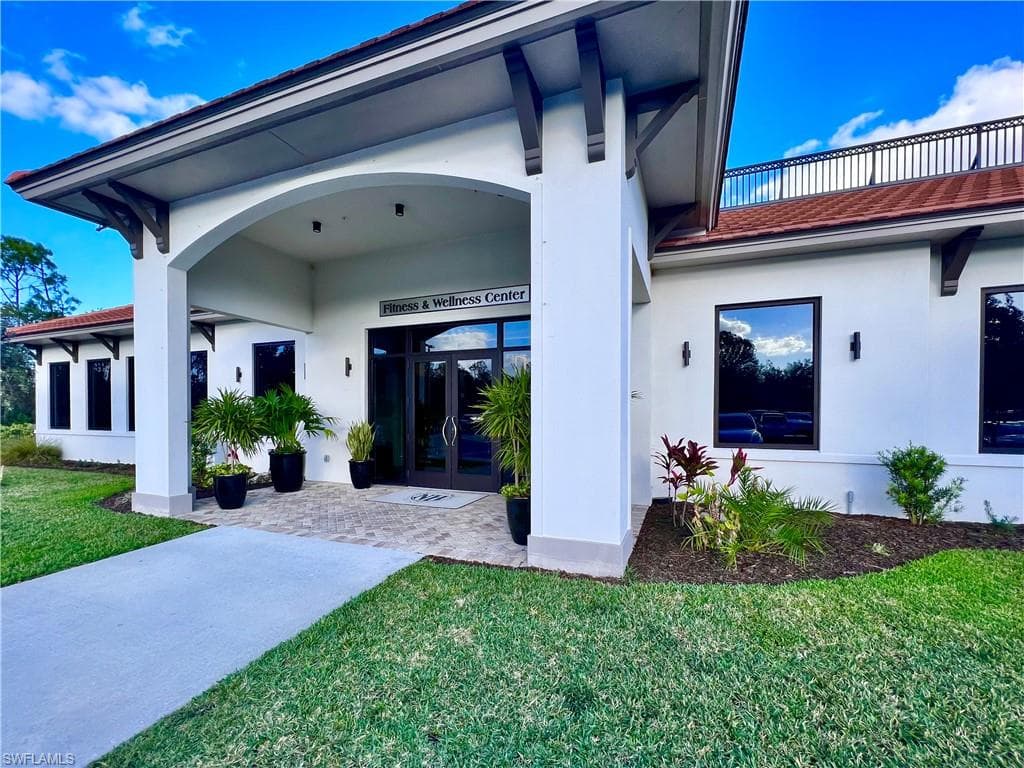 8605 Naples Heritage DR # 216, NAPLES FL 34112-21