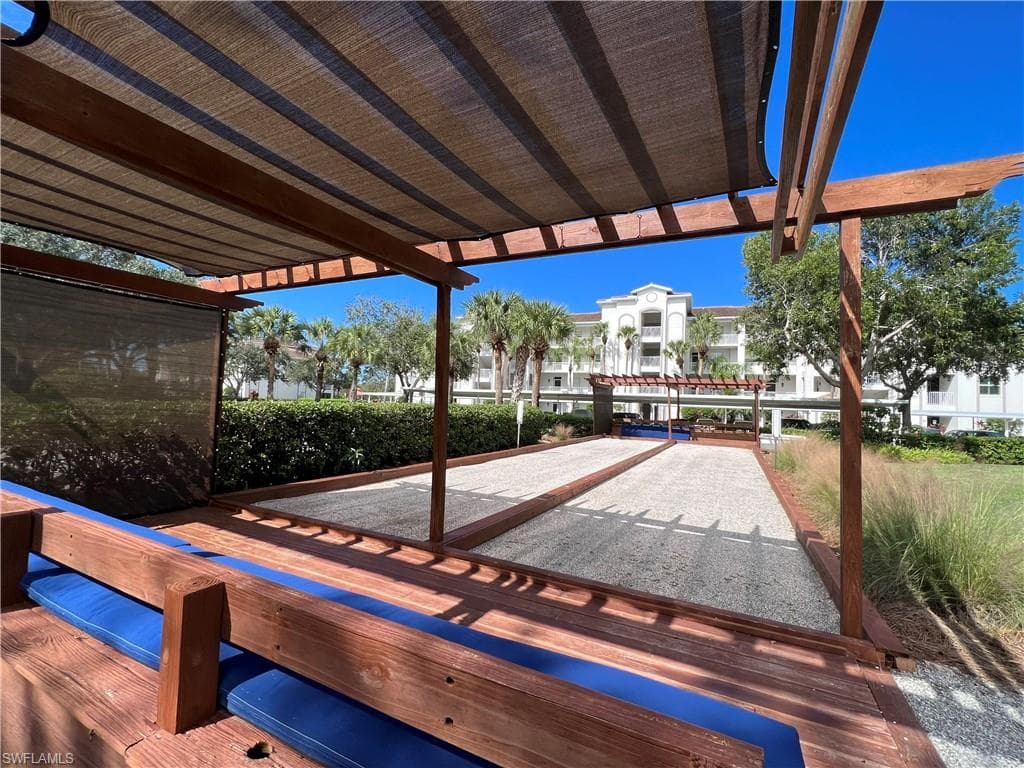8605 Naples Heritage DR # 216, NAPLES FL 34112-27