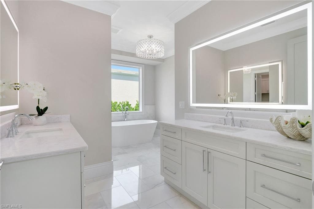 1308 Ridge ST, NAPLES FL 34103-24