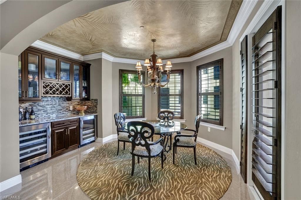 2772 Tiburon BLVD E # 102, NAPLES FL 34109-1