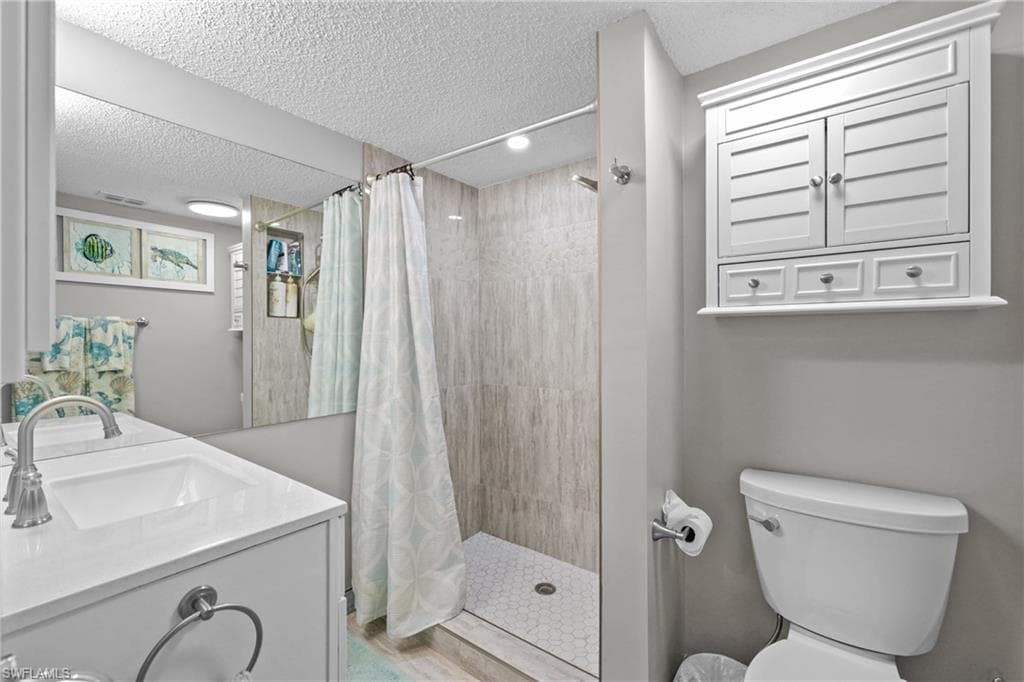 9395 Pennsylvania AVE # 27, BONITA SPRINGS FL 34135-10