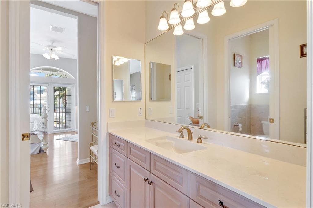 27041 Flamingo DR, BONITA SPRINGS FL 34135-16