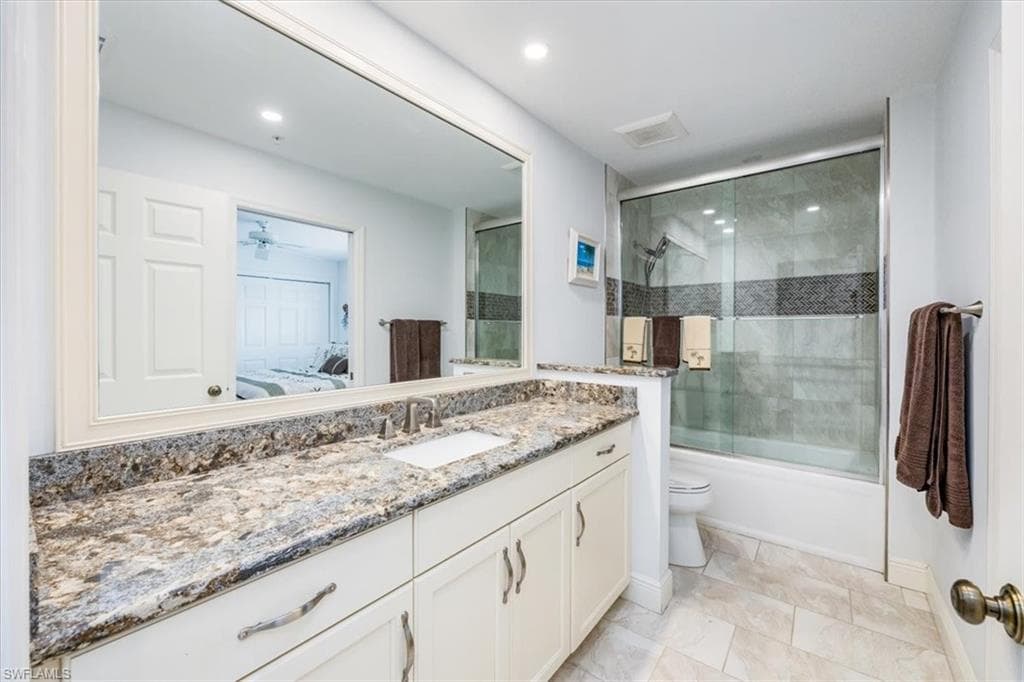 760 Waterford DR # 301, NAPLES FL 34113-18