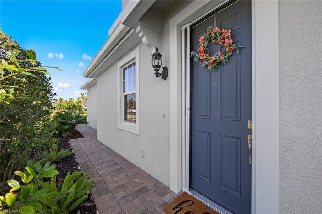 10641 Jackson Square DR, ESTERO FL 33928-4