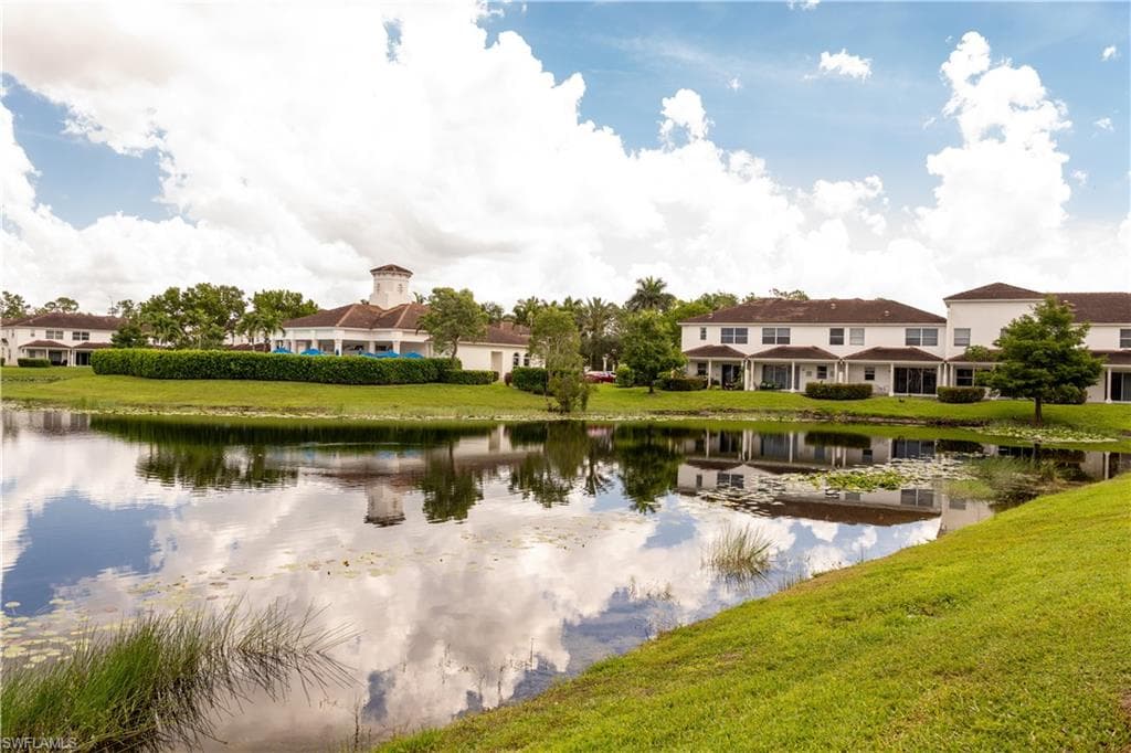 7029 Ambrosia LN # 604, NAPLES FL 34119-35