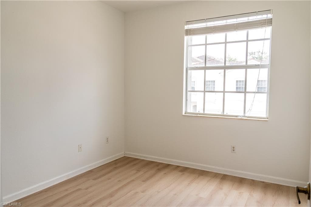 7029 Ambrosia LN # 604, NAPLES FL 34119-30