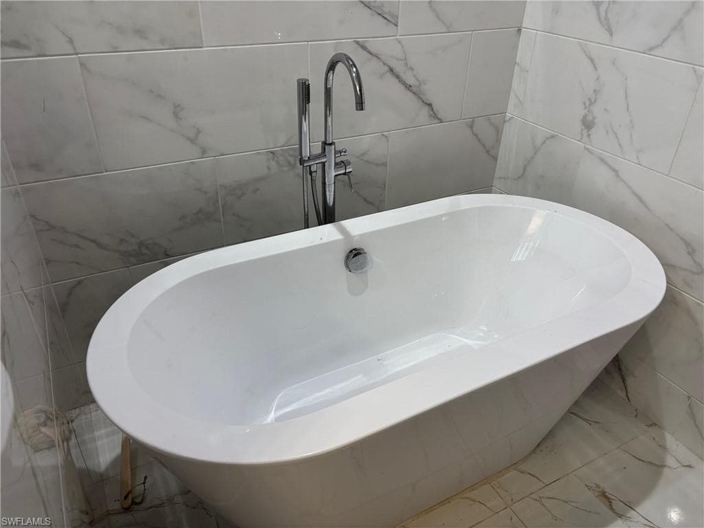 2919 7th ST SW, LEHIGH ACRES FL 33976-23