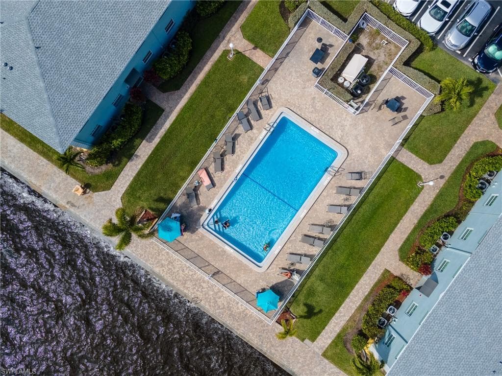 3324 N Key DR # 1, NORTH FORT MYERS FL 33903-18