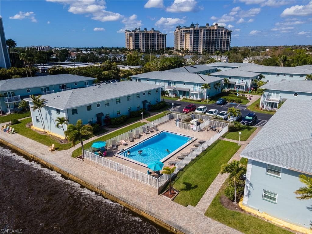 3324 N Key DR # 4, NORTH FORT MYERS FL 33903-15