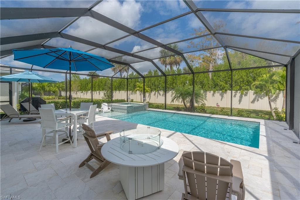461 Kamari CV, NAPLES FL 34114-45