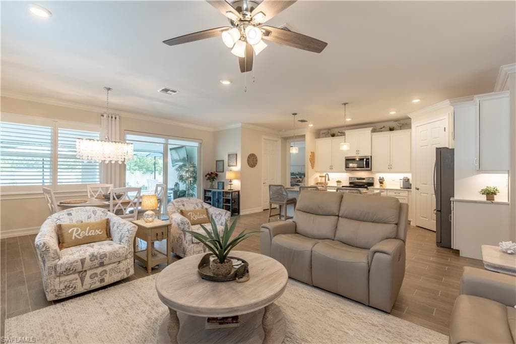 461 Kamari CV, NAPLES FL 34114-16