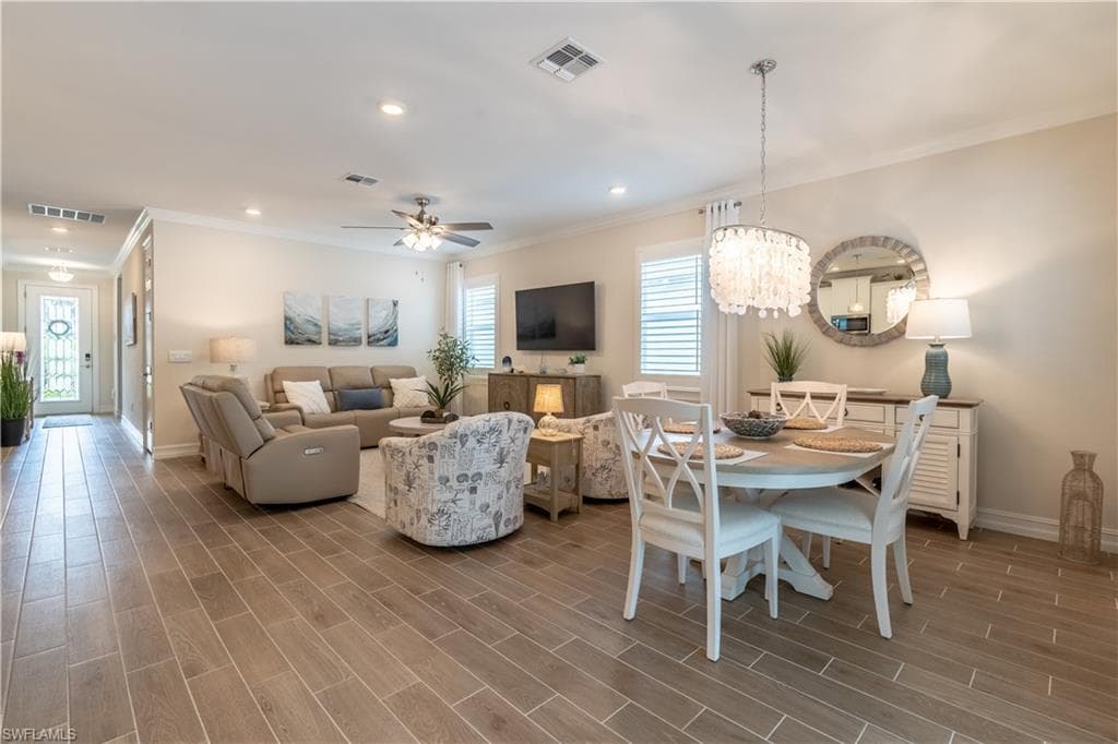 461 Kamari CV, NAPLES FL 34114-11