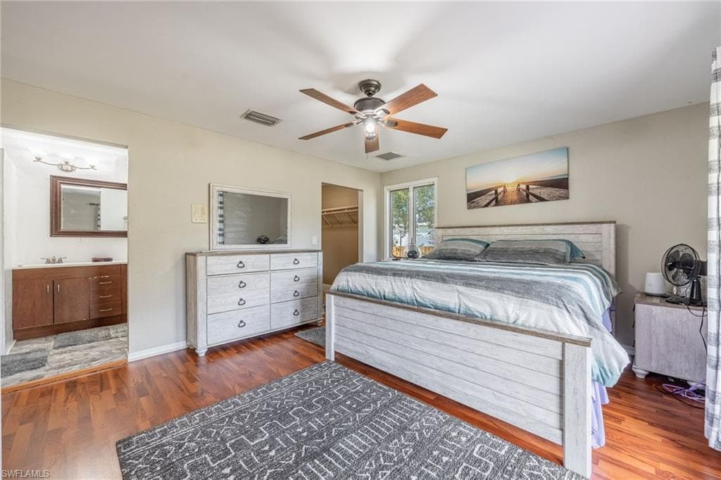 6136 Higgins AVE, FORT MYERS FL 33905-22