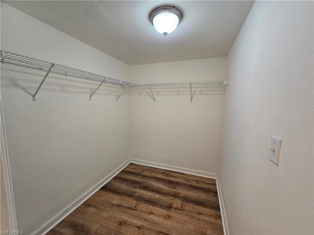 5737 Whitaker RD # C104, NAPLES FL 34112-21