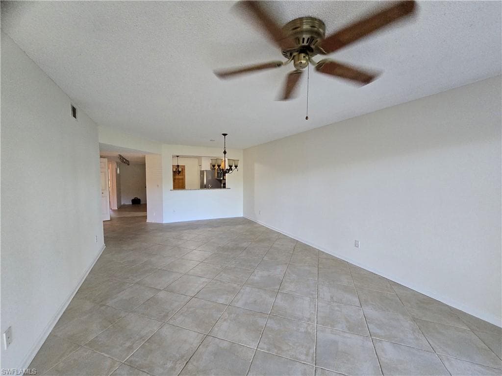 5737 Whitaker RD # C104, NAPLES FL 34112-7