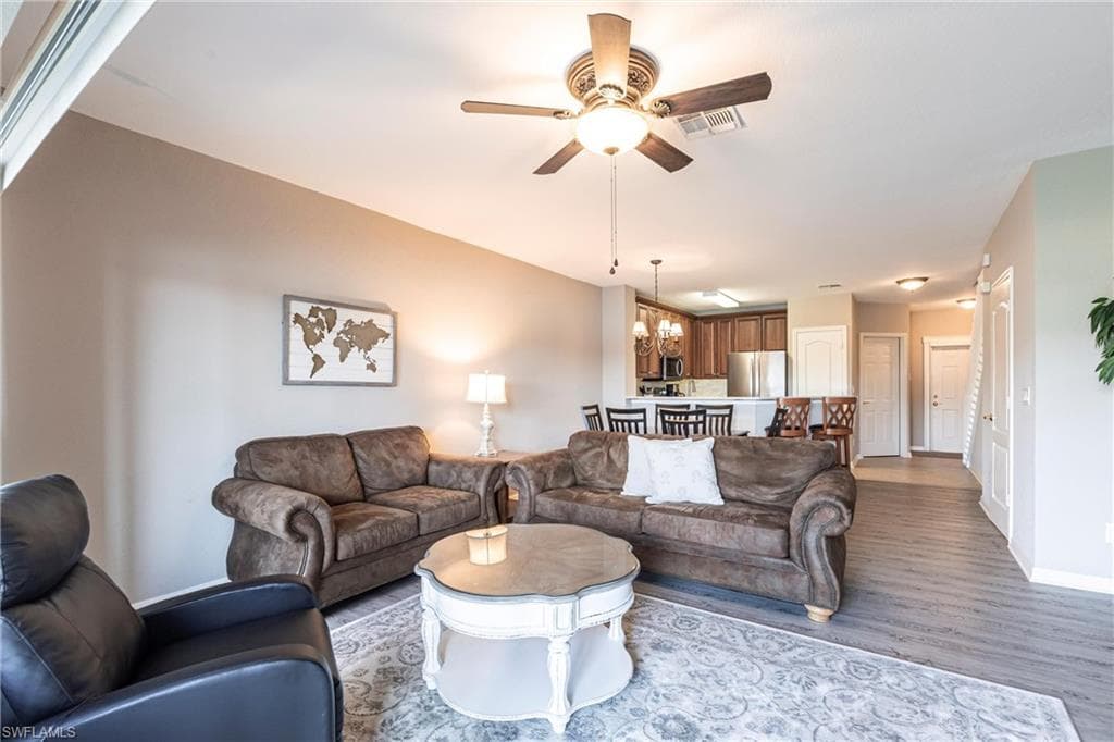 8600 Athena CT, LEHIGH ACRES FL 33971-5