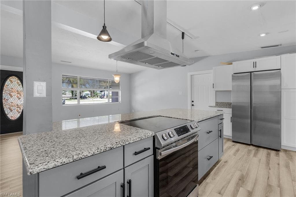 14819 Randolph CT, FORT MYERS FL 33905-13