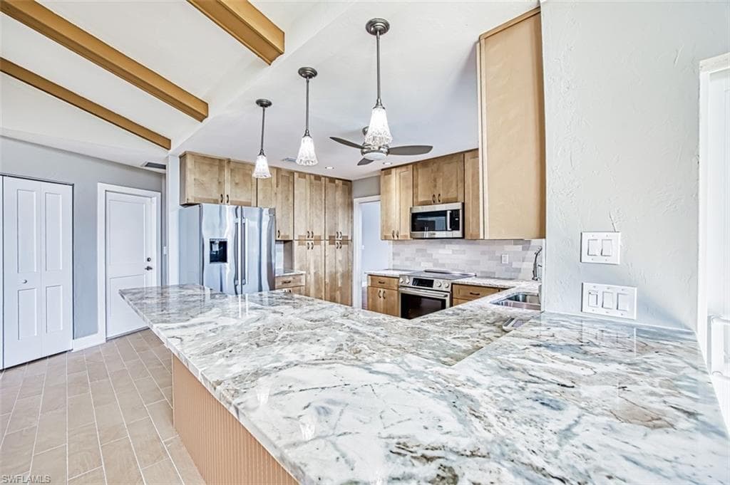 800 Beach RD, SANIBEL FL 33957-4