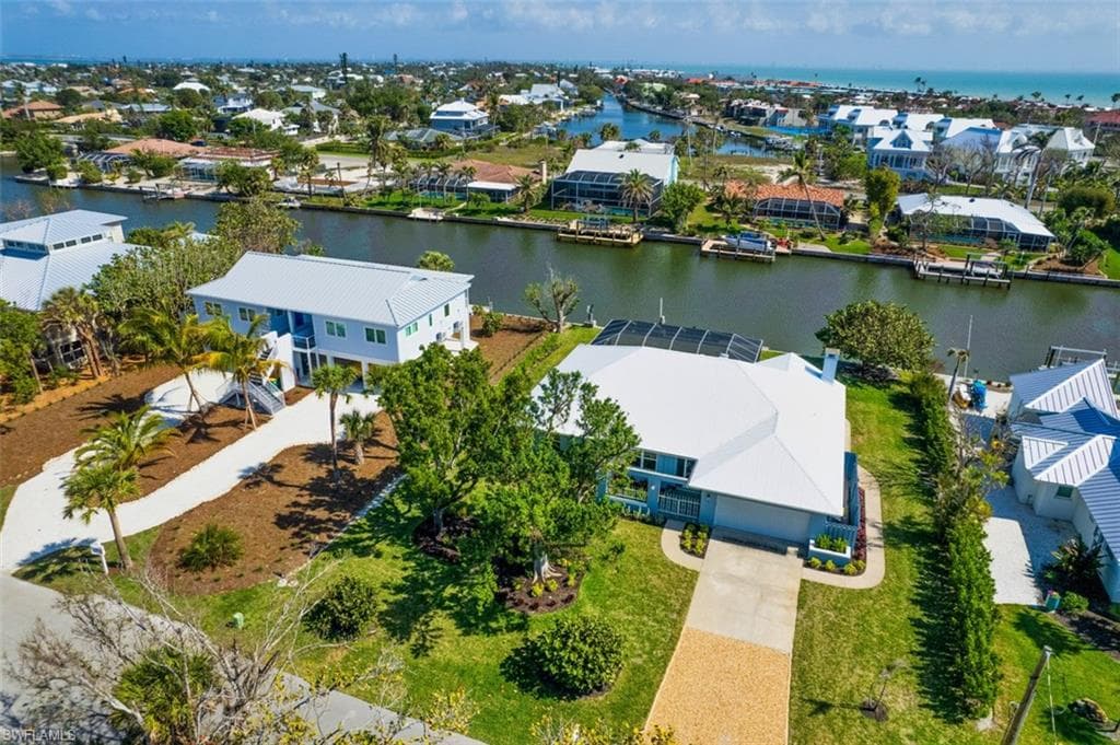 800 Beach RD, SANIBEL FL 33957-40