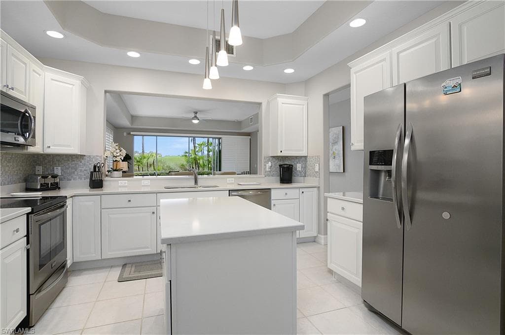 3099 Lancaster DR # 701, NAPLES FL 34105-7