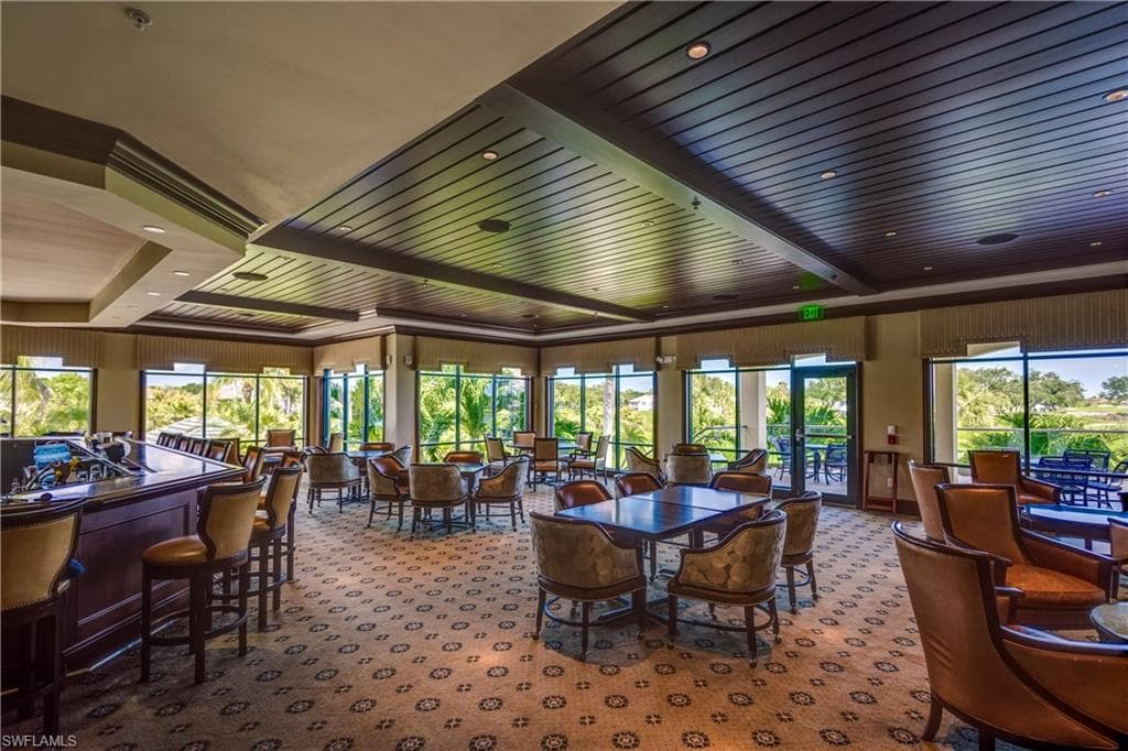 3099 Lancaster DR # 701, NAPLES FL 34105-24