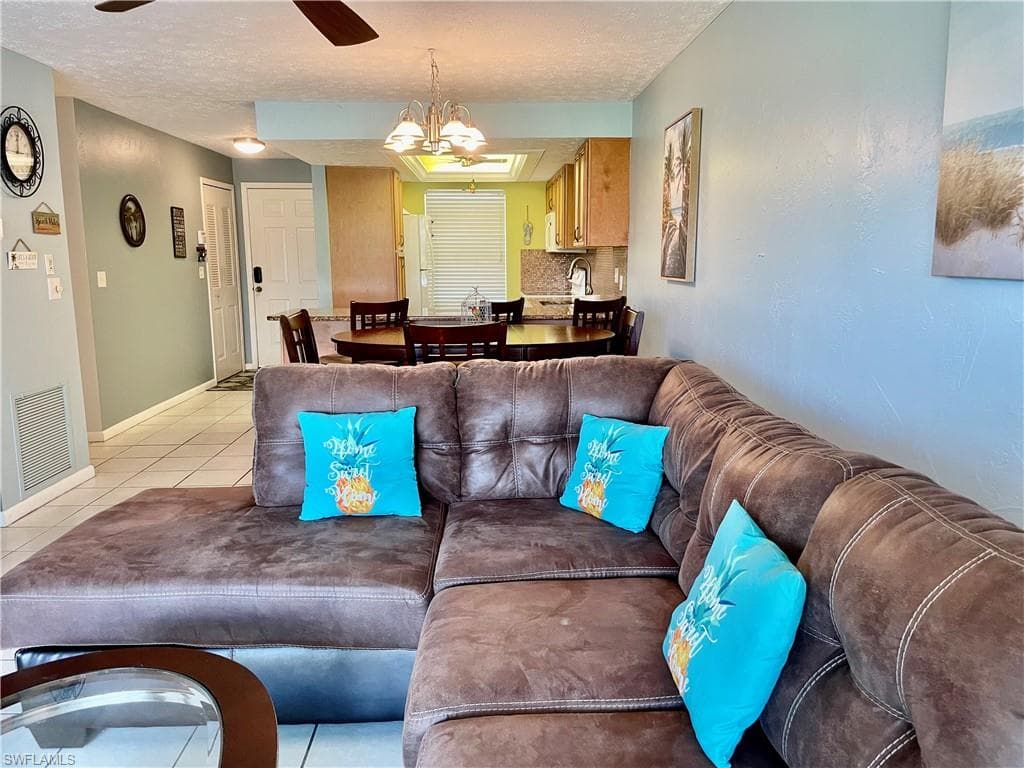 16211 Dublin CIR # E201, FORT MYERS FL 33908-8