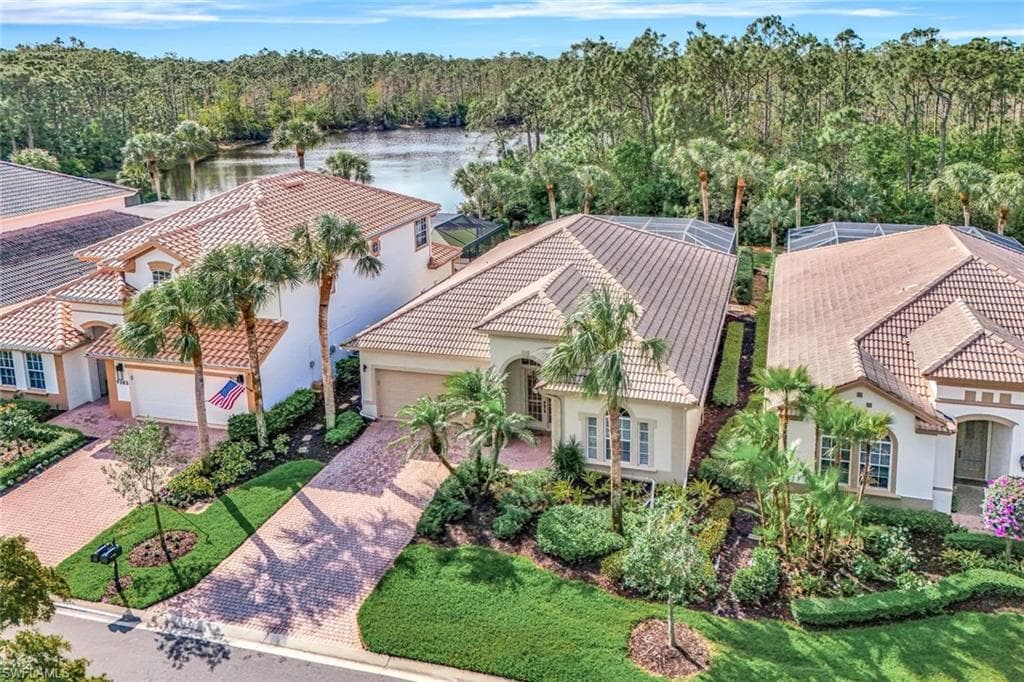 9375 Oak Strand DR, ESTERO FL 34135-1