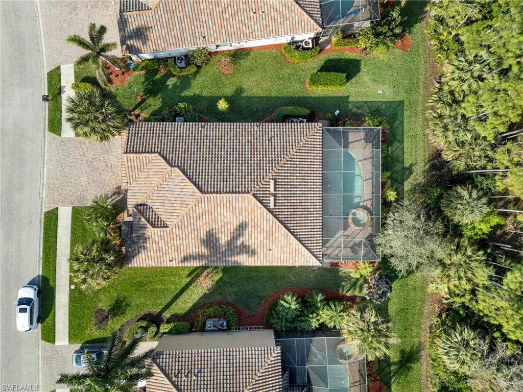 3915 Treasure Cove CIR, NAPLES FL 34114-33
