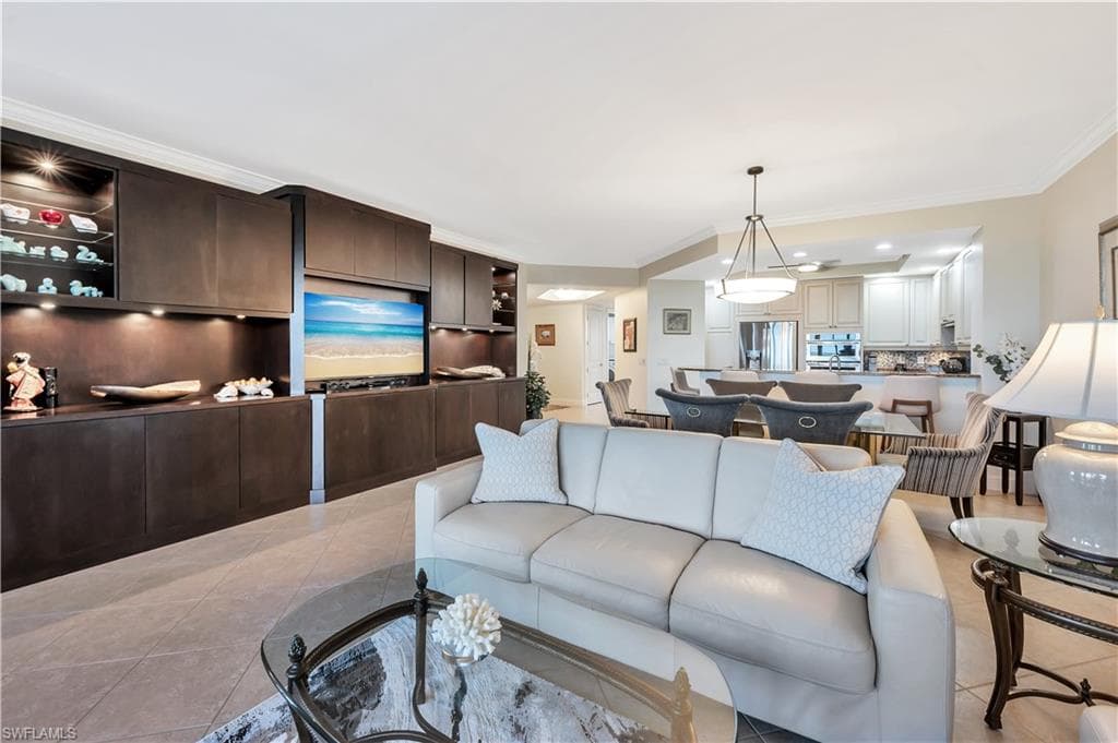 23850 Via Italia CIR # 404, ESTERO FL 34134-3